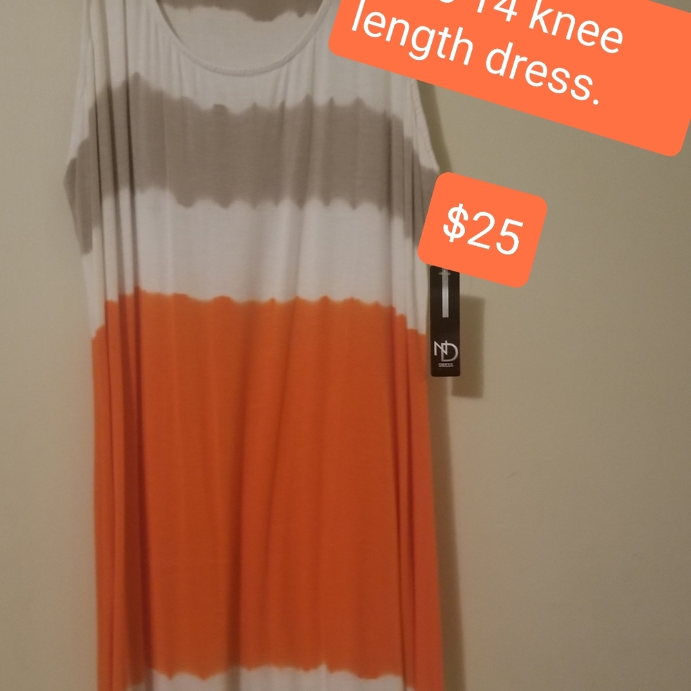 Clothes - Picture 3 of 9